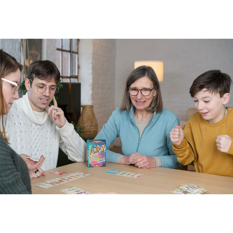 JEU DE CARTES FLIP 7 - BLACK ROCK