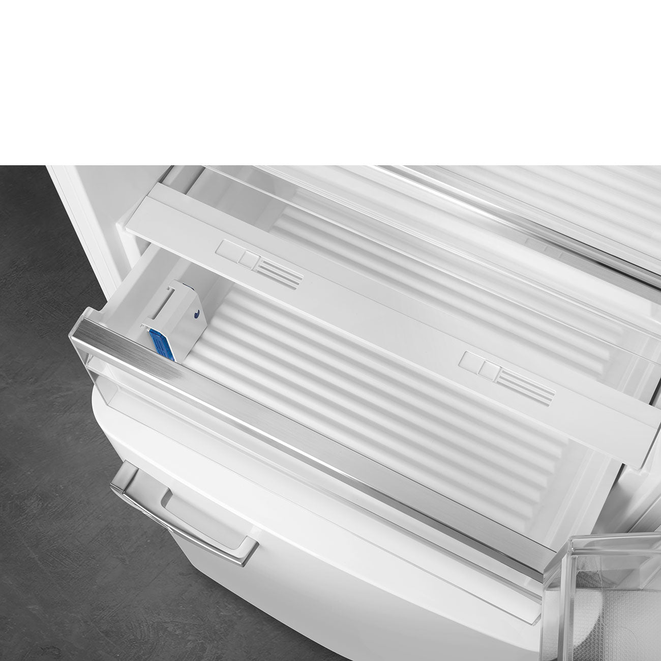 Refrigerator Retro-style White Glossy